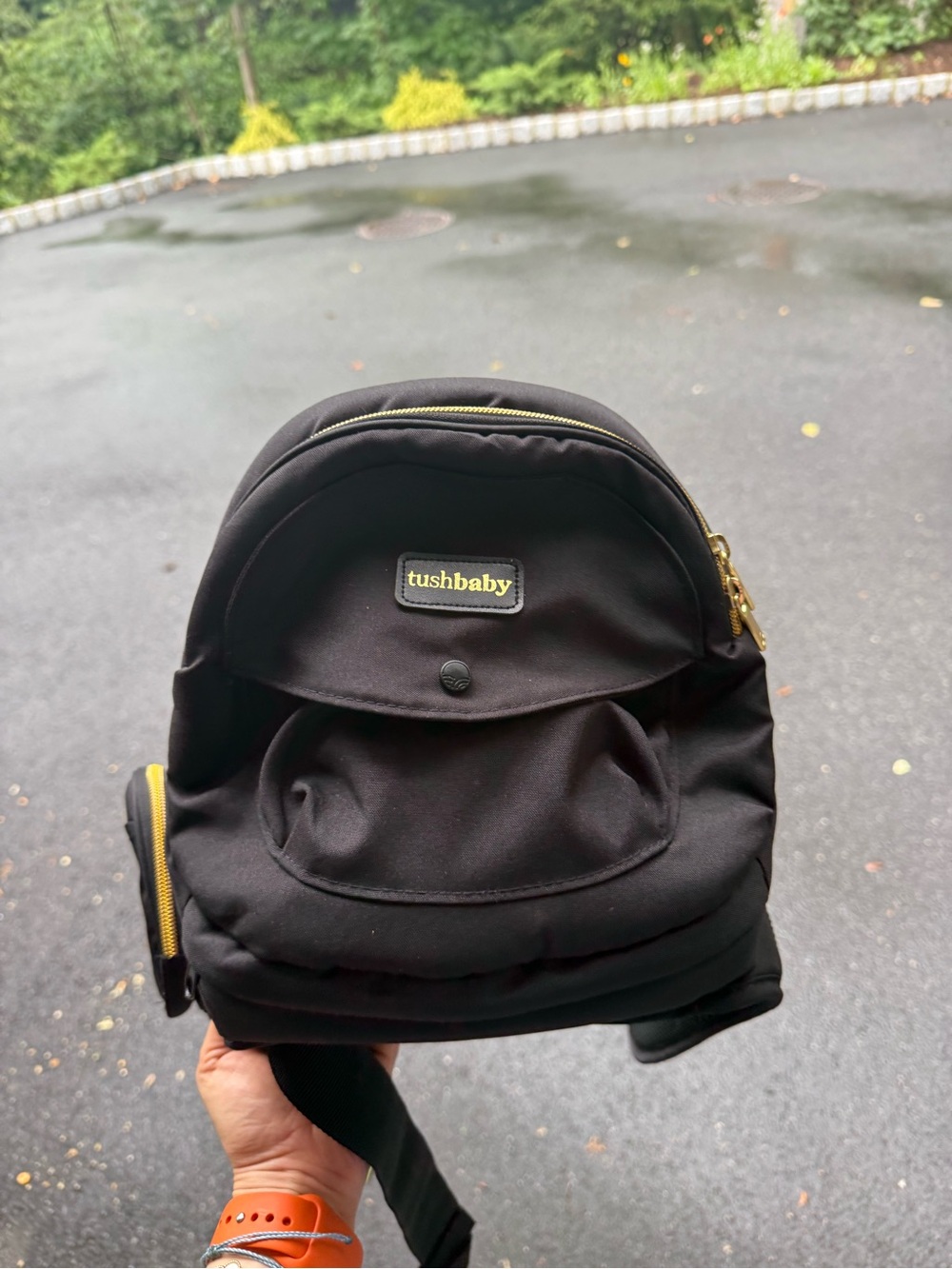 tushbaby Black Sling Backpack Belt Bag